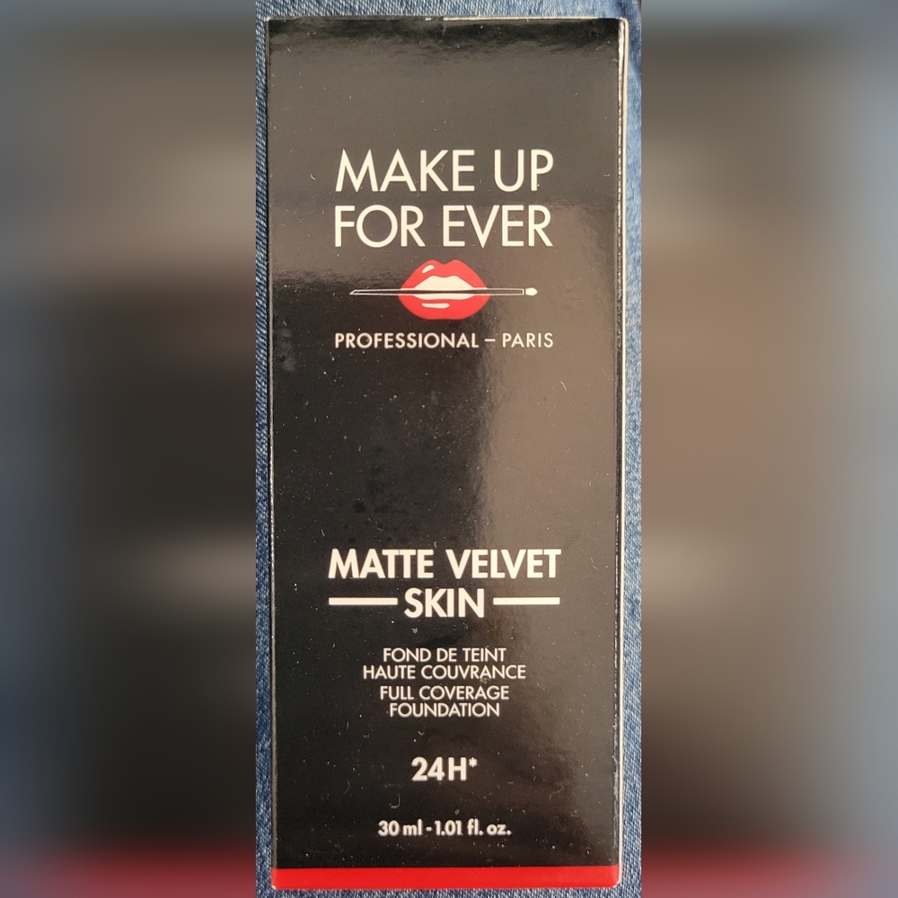 2 for 1! Make Up For Ever Matte Velvet Skin Foundation - Picture 2 of 4